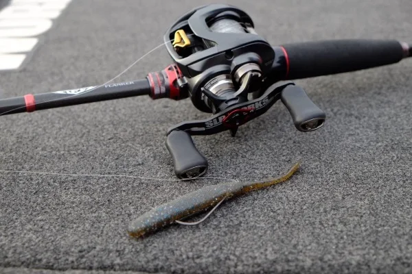 O.S.P OSP Dolive Stick, gusano oscilante de cola de gravedad específica alta, se convierte en un señuelo de cebo blando sin plomo ninfa. - imagen 3