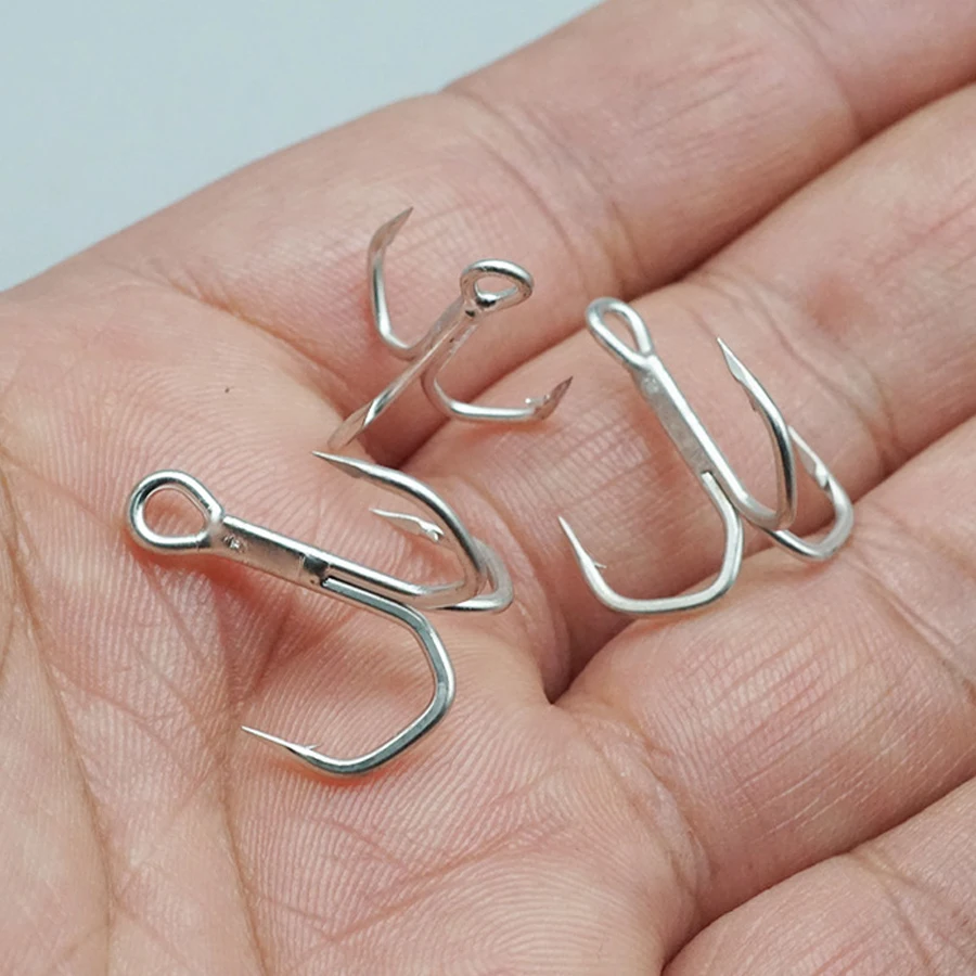 Anzuelos triples 5X Anzuelo de pesca triple afilado con púas fuertes para agua dulce y salada 10 piezas 2 #   4 #   6 #   8 #   10 # - imagen 3