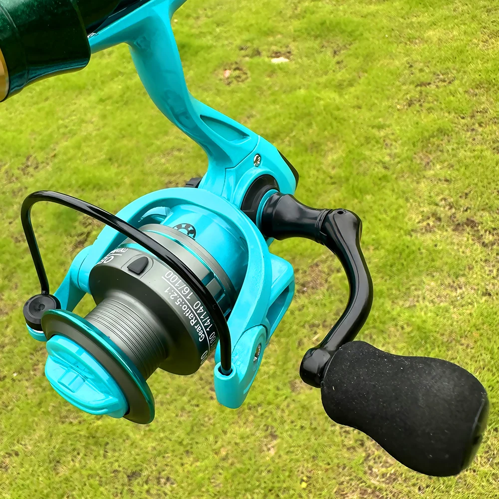 Carrete giratorio 2000-7000 arrastre máximo ultraligero 12kg 5,2: 1 carrete de pesca Surfcasting carretes de Jigging de agua salada para pesca al aire libre - imagen 5