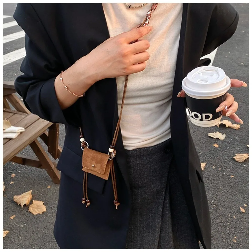 Colgante de cuero mate con cadena larga para bolso bandolera - imagen 3