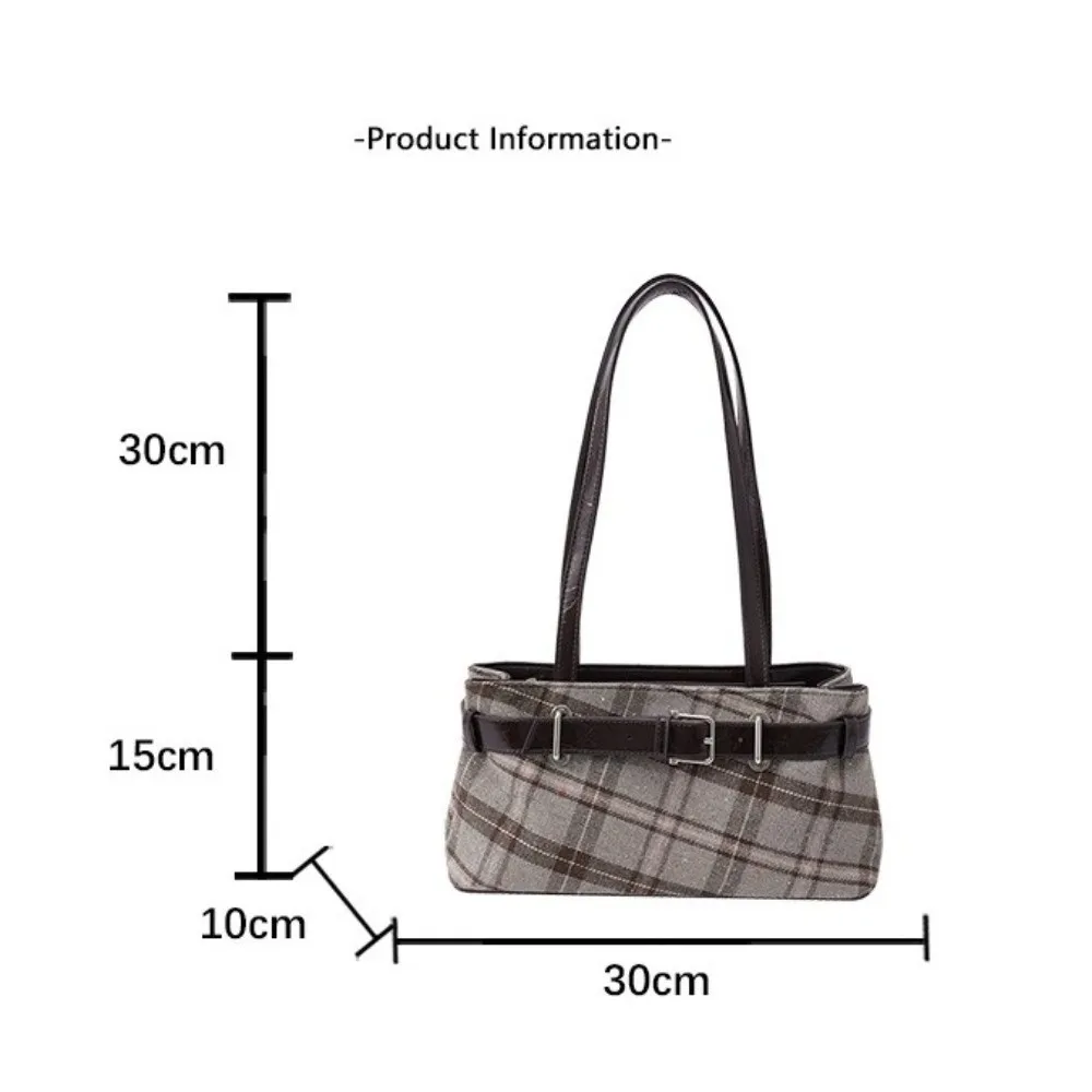Bolso bohemio a cuadros vista lateral