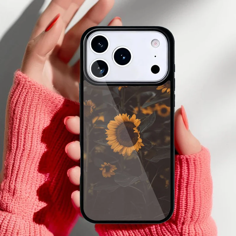 Vista trasera de la funda con estampado de margaritas y girasoles