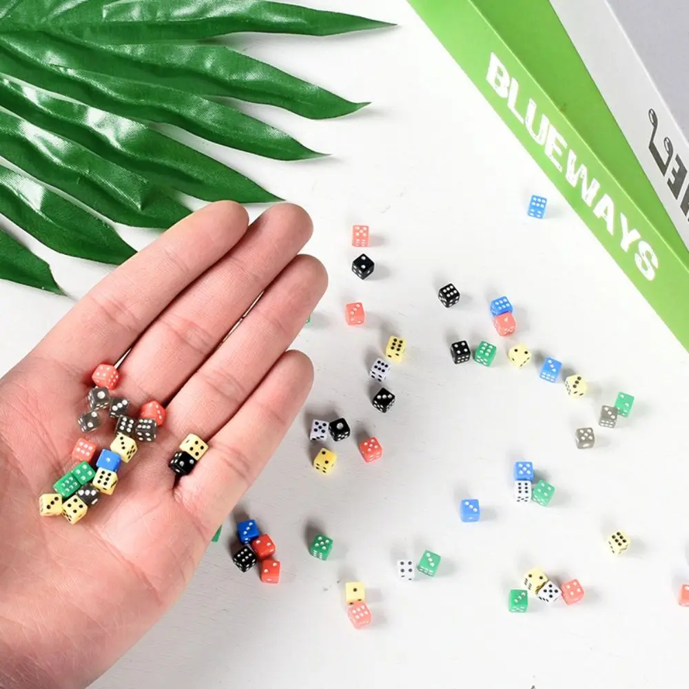Mini dados para juegos de 5mm, dados de fiesta acrílicos de 6 caras, 5 colores, juego de mesa - imagen 2