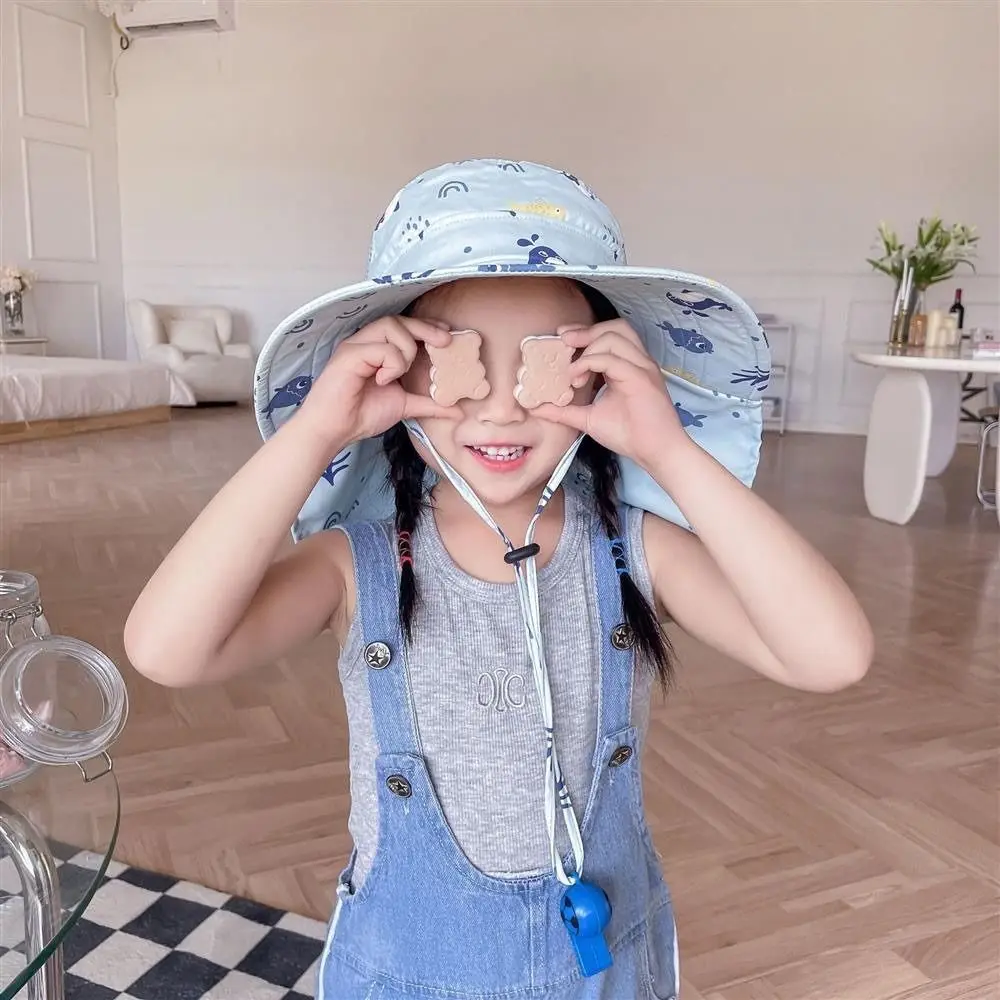 Gorro de cubo anti UV infantil con silbato y ala ancha - imagen 4