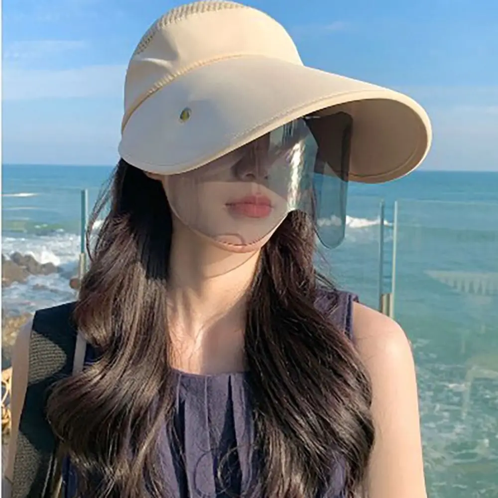 Experimente la belleza del mar con esta elegante sombrero de sol y visera protectora