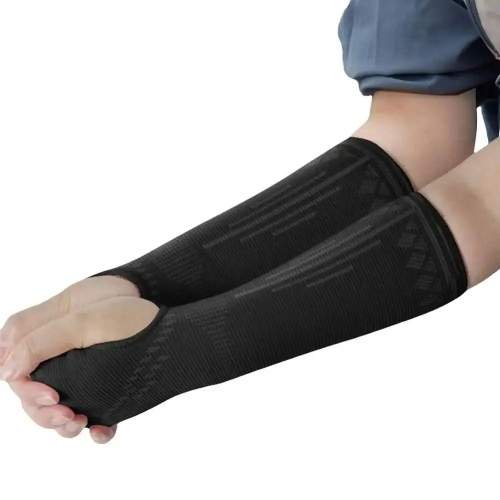 Mangas de brazo de voleibol de poliéster, pulseras deportivas transpirables absorbentes para el sudor, cómodas pulseras de voleibol rosa/negro, 1 par - imagen 3