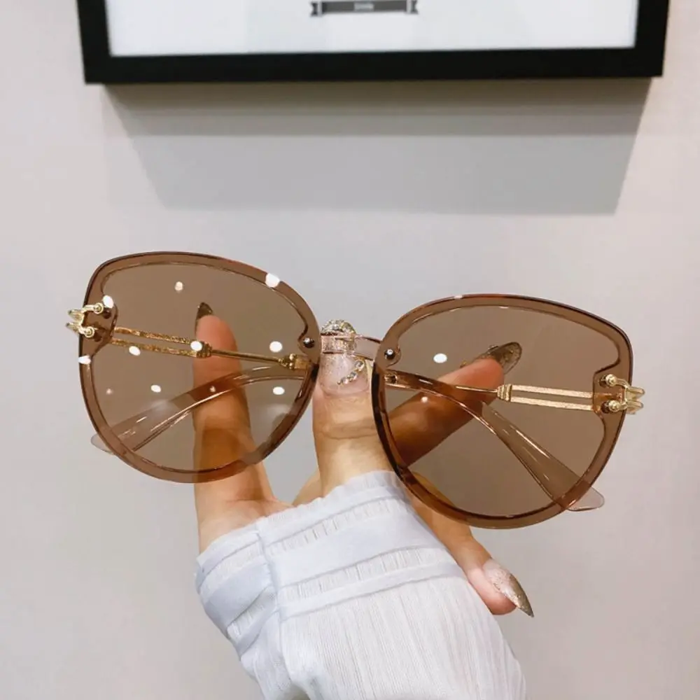 Gafas de sol negras de estilo coreano para mujer, gafas de sol redondas con montura grande a prueba de rayos ultravioleta, gafas de sol marrones oscuras para playa - imagen 2