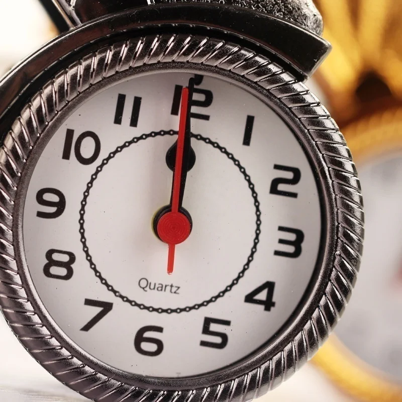 Reloj despertador clásico Retro creativo con forma de rickshaw para decoración de escritorio, reloj de noche para estudiantes y niños, bonito reloj despertador para niños - imagen 5