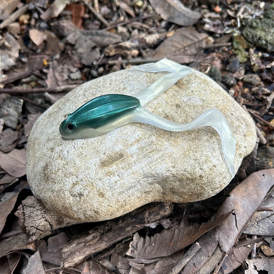 Señuelos de pesca tipo rana grande de PVC suave, 4 Uds., con doble cola rizada, cebo Artificial de postura de rana para lubina, trucha, Lucio, pez Swimbait - imagen 3