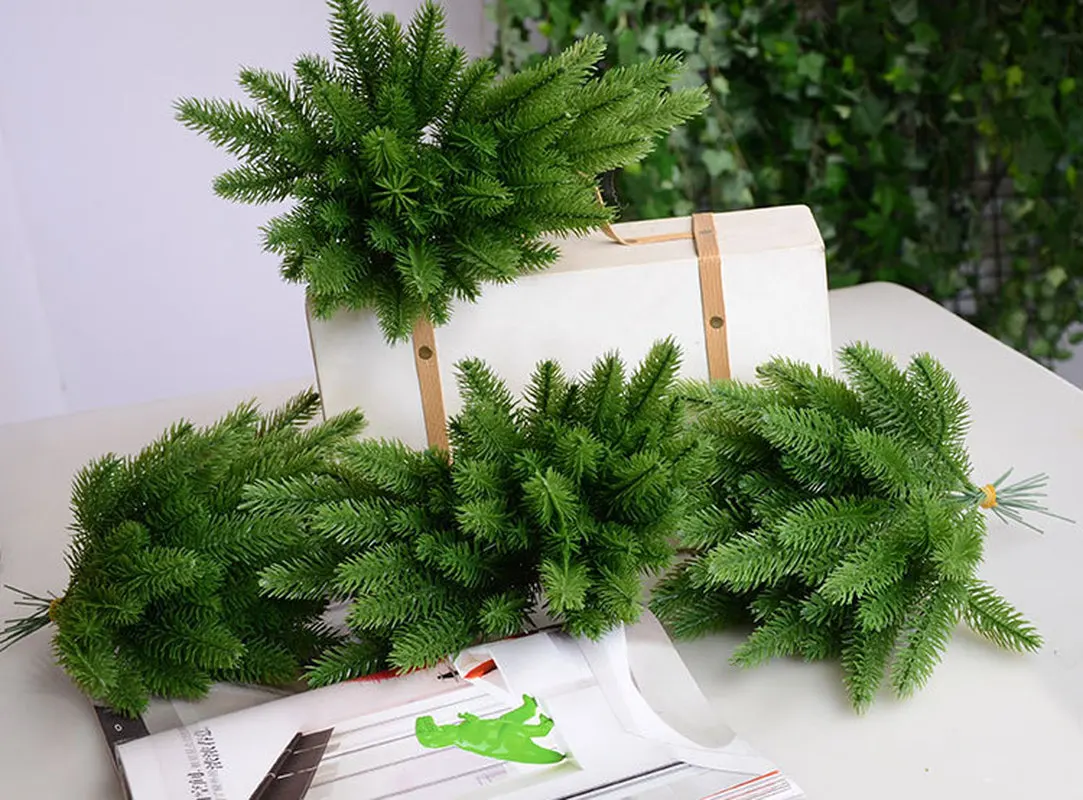 Plantas artificiales con ramas de pino, accesorios para árbol de Navidad, decoraciones para fiesta de año nuevo, adornos de Navidad, regalo para niños, 10 piezas - imagen 4