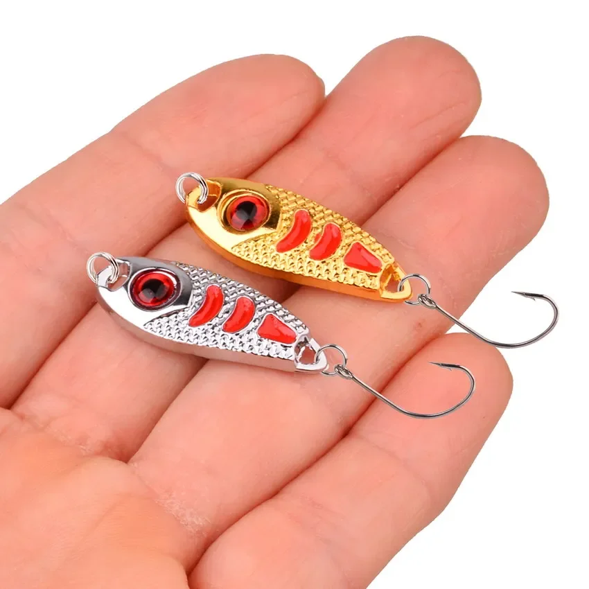10 Uds Mini señuelo cuchara 1,5g 2,5g 3,5g Micro cebo de pesca de Metal señuelo de lentejuelas duras Spinner cuchara pescado pequeño con anzuelo único afilado - imagen 5