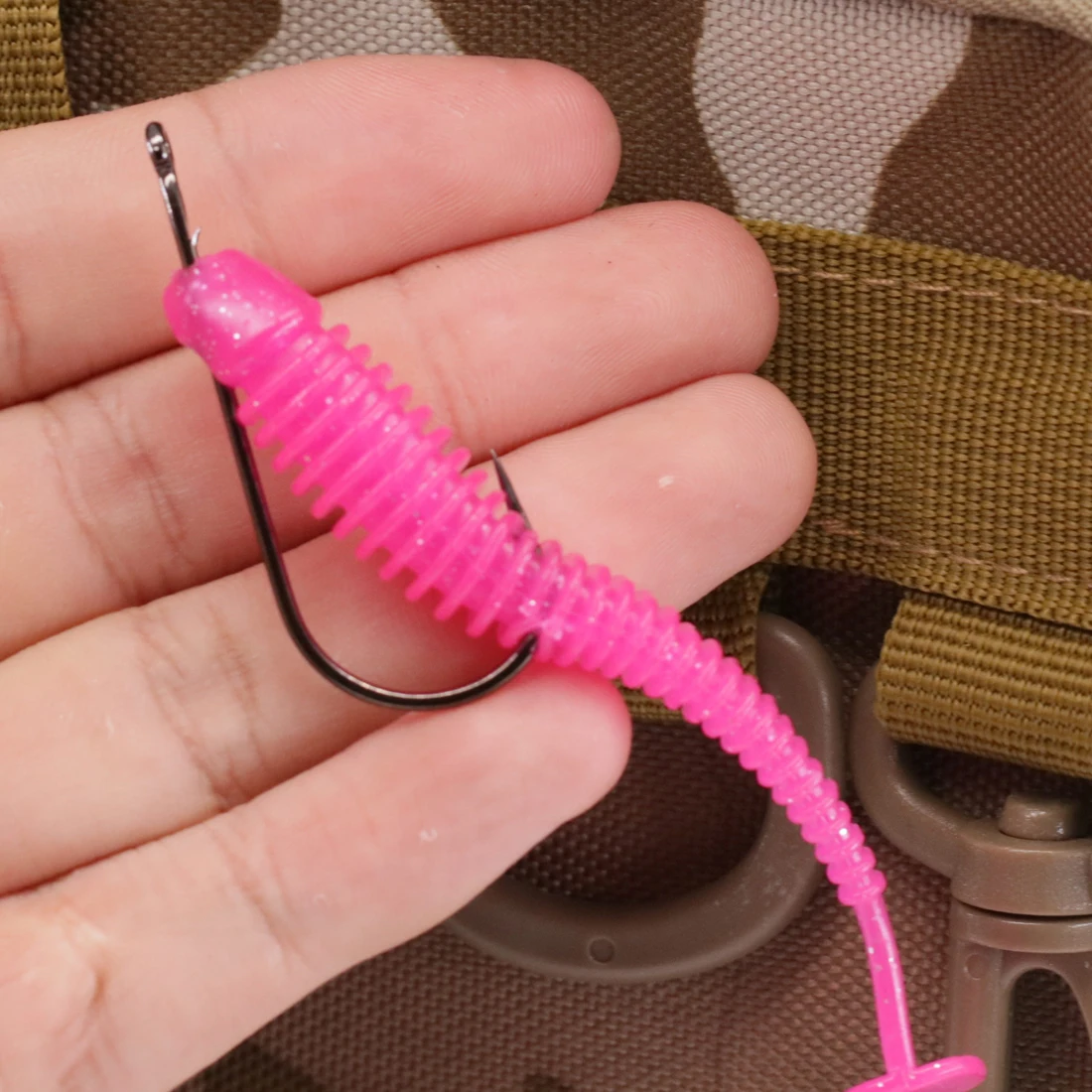 FishTrip Baitholder gancho de pesca, gancho de Surf con púas/Mango en rodajas, gancho de gusano, gancho de pesca de plástico suave - imagen 5