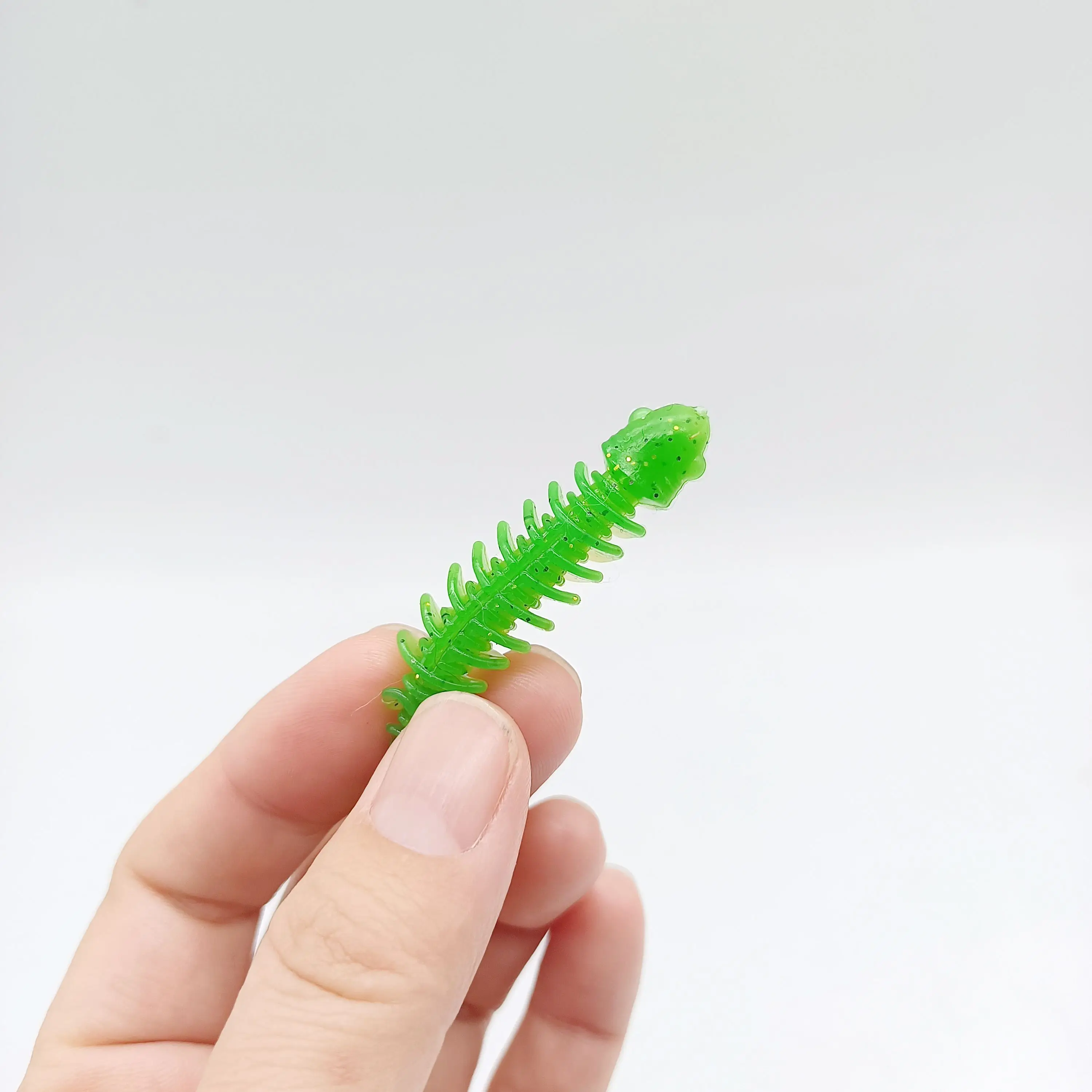 DUODUOYU 10 Uds. Señuelos de pesca blandos con cola en T 40mm/50mm/65mm cebos de plástico Swimbait señuelo de Jigging cebos artificiales aparejos de pesca - imagen 4