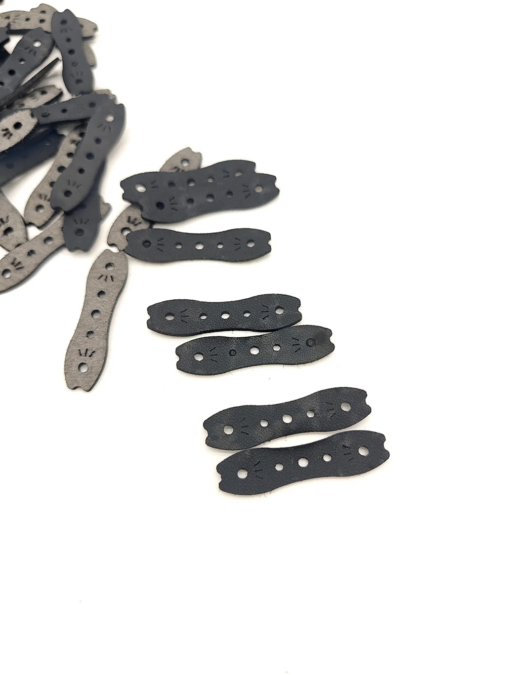 Bolsa de bola de acero de 50 Uds., banda de goma de látex, bolsa para eslinga (espesor 1,9mm), accesorios para tirachinas de tiro al aire libre - imagen 2