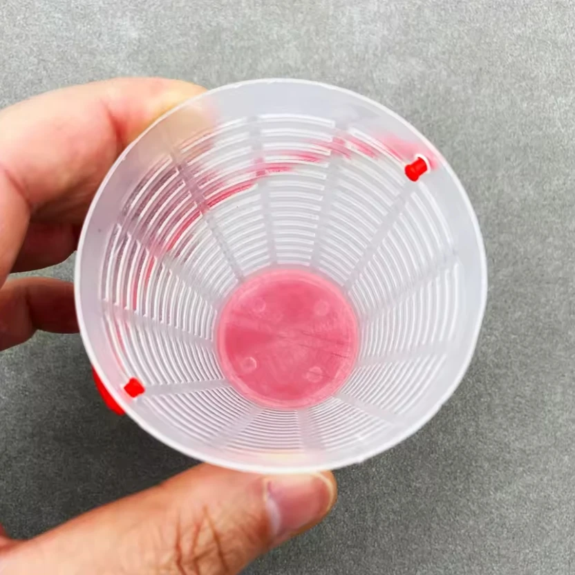 Jaula de cebo plástica con punto fijo y anidación precisa - imagen 2