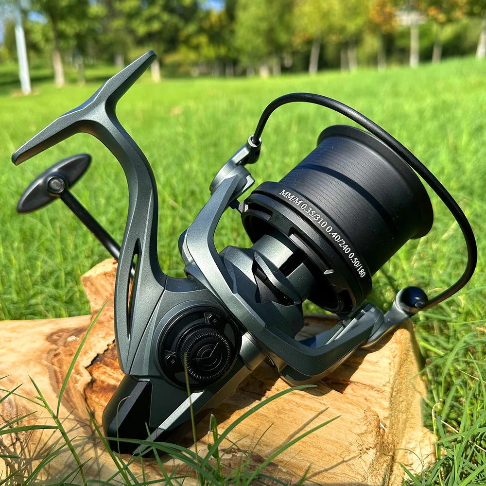 Carrete de pesca de carpa, rueda alimentadora giratoria, serie 9000 12000 14000, arrastre máximo de 20kg, relación de engranaje 4,8:1, pesca de Surf curricán de agua salada - imagen 4