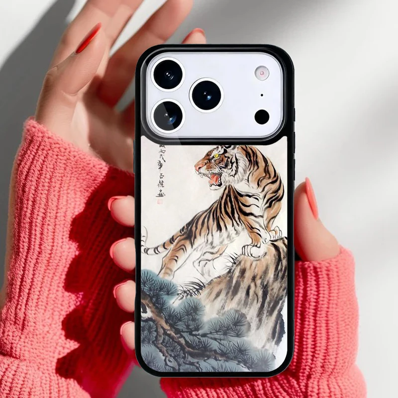 Vista trasera con el diseño completo de tigre ukiyo-e