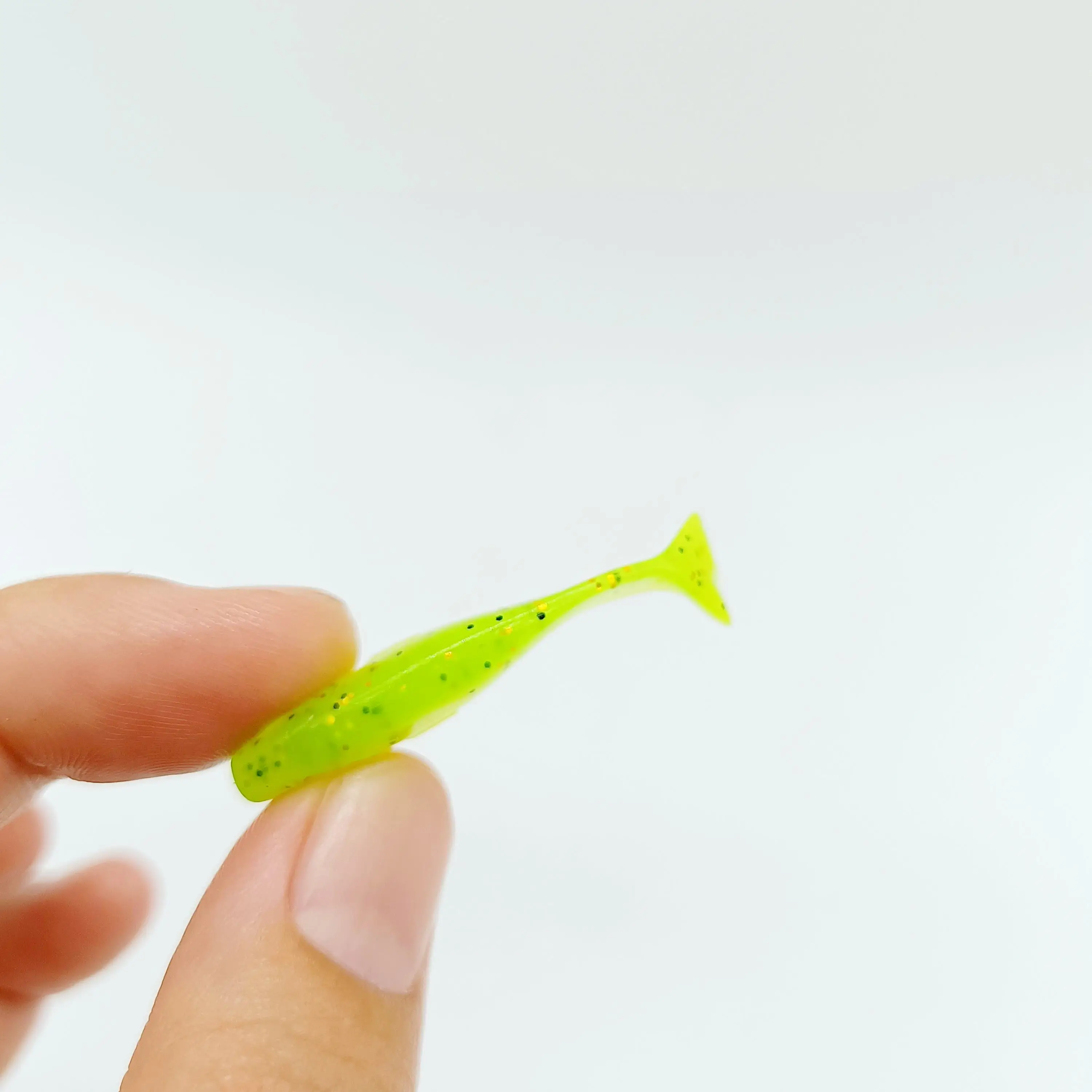 DUODUOYU 20 piezas Mini señuelo de pesca 1g/40mm Isca cebo suave aritico Jigging Wobbler Shad cola en T señuelos de silicona aparejos de pesca de lubina - imagen 3