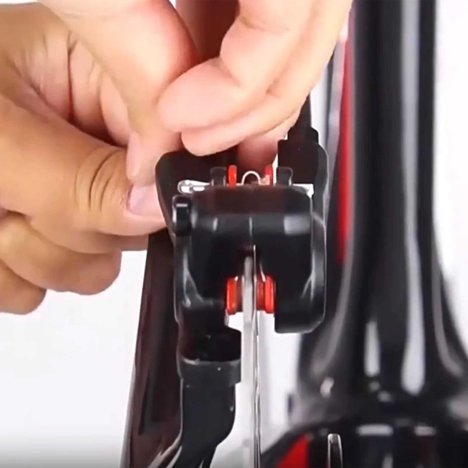 Forro de freno Universal para bicicleta de montaña, almohadilla de fricción de freno de medio Metal, placa de revestimiento de freno de disco práctica, Accesorios de reparación de ciclismo al aire libre - imagen 2