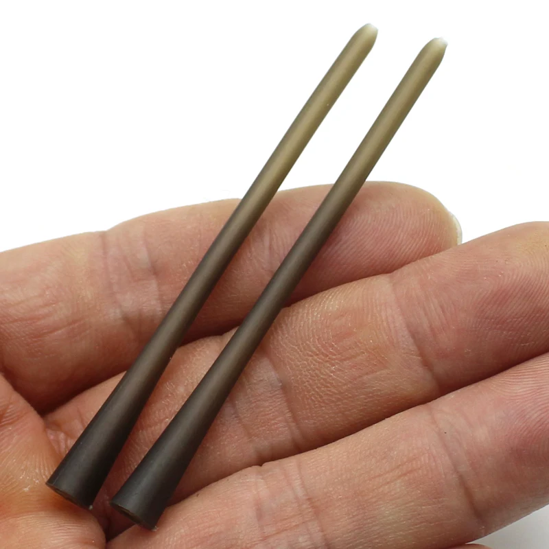 Estas elegantes herramientas de color oscuro son perfectas para tareas de precisión.