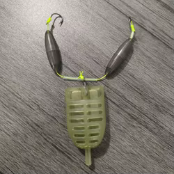 Dispositivo de anidación de jaula de cebo tipo barco, juego de sedal anti-fondo, pesca salvaje de carpa europea, pesca en biblioteca europea