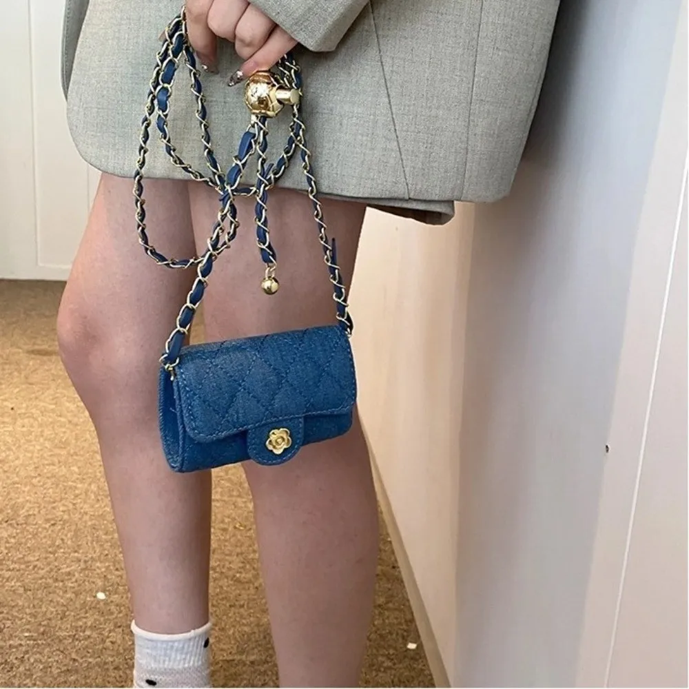 Mini bolso de hombro a la moda, bolso cruzado con correa de cadena de cuero PU, bolso de mujer versión coreana de Color sólido - imagen 3