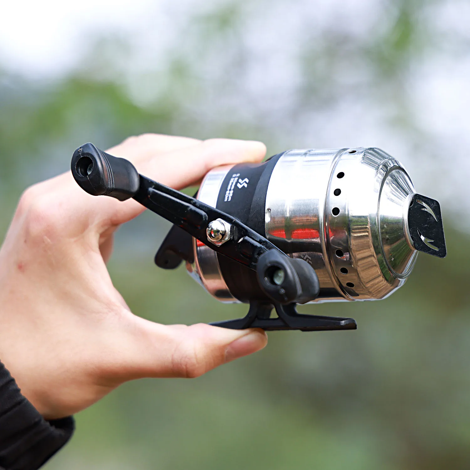 Carrete de pesca de fundición Sougayilang, relación de engranaje 3,9:1, carrete de pesca cerrado resistente a la corrosión, accesorios de equipo de pesca - imagen 5