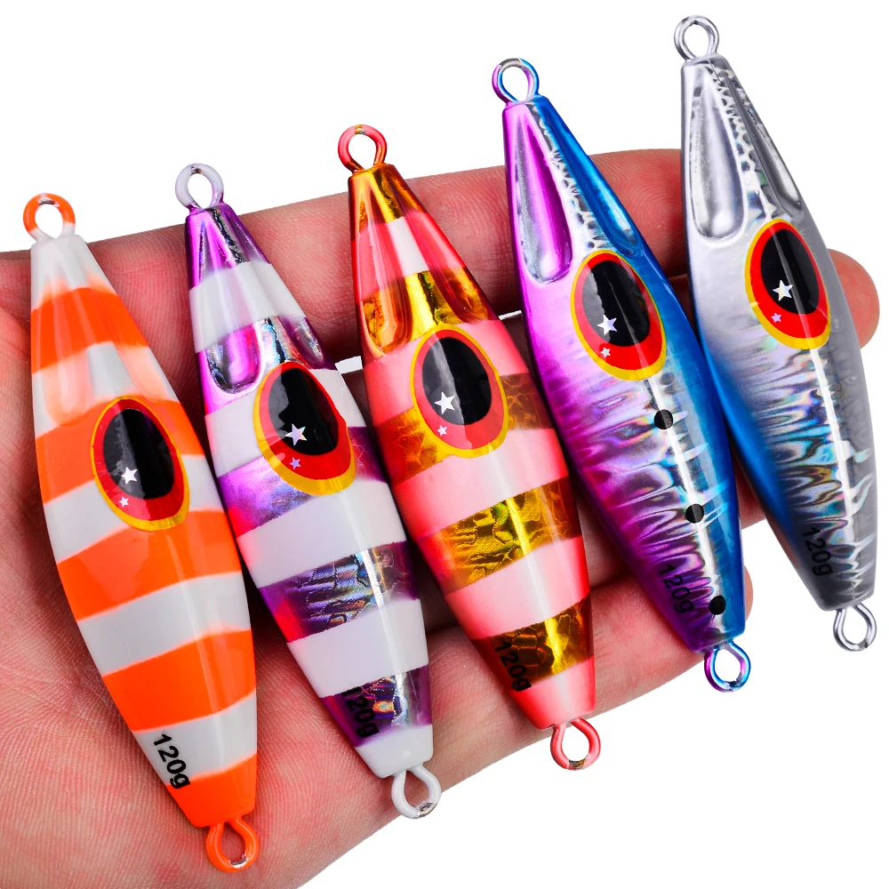 Señuelos de pesca coloridos con diseños llamativos para pescadores