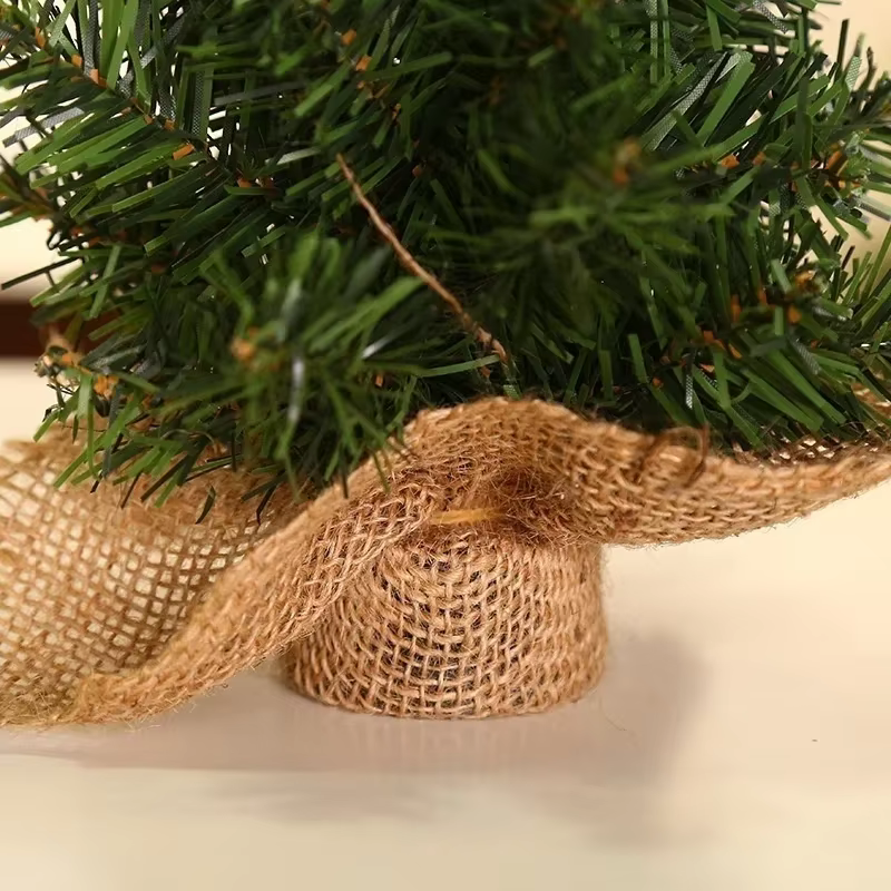 Mini árbol de Navidad nevado de pino para escritorio - imagen 5