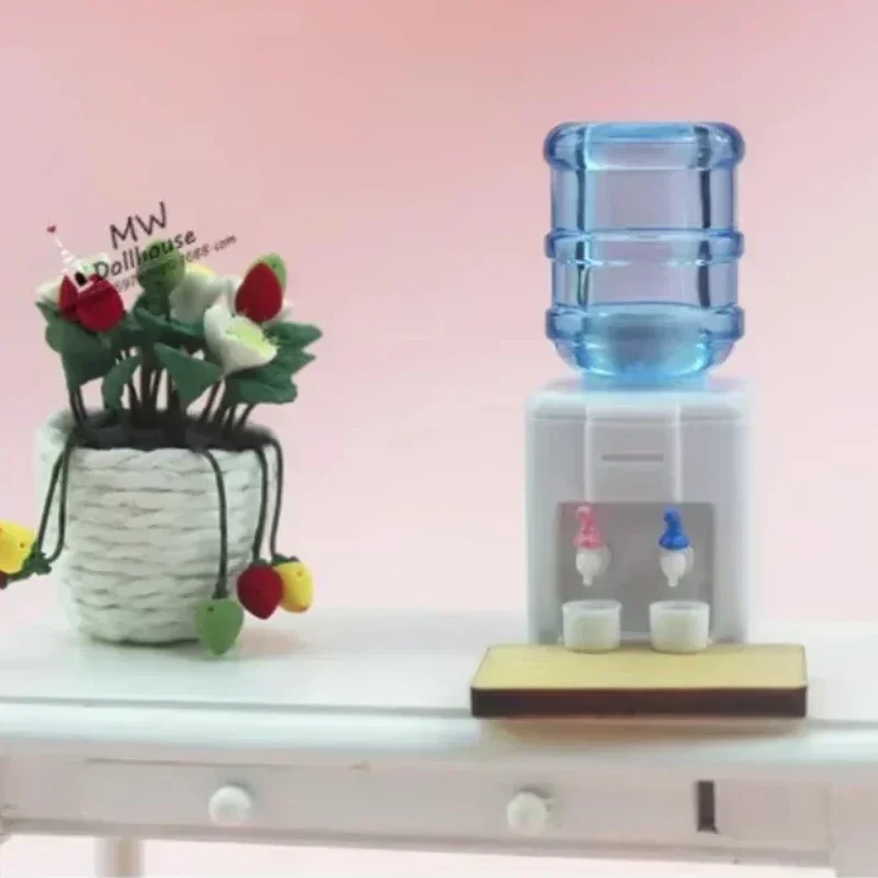 Mini dispensador de agua 1/12 para casa de muñecas, escena de juego de vida en miniatura, decoración del hogar, gran regalo, accesorios para casa de muñecas - imagen 2
