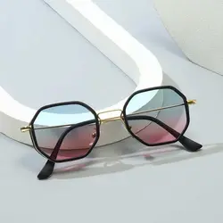 Nuevas gafas de sol poligonales de moda, gafas de sol Retro a prueba de viento para exteriores, montura de Metal, gafas ligeras con montura pequeña