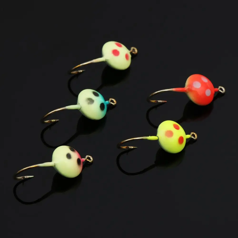 Señuelos de pesca coloridos con diseños de champiñones para pescar pescado