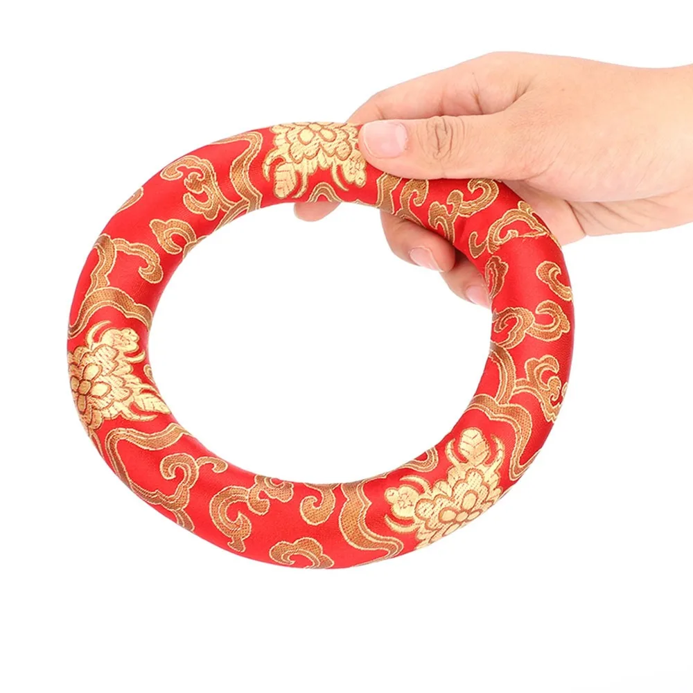  Brocado de seda Cojín para cuenco tibetano Forma redonda Rojo/Azul Almohada para cuenco tibetano Hecho a mano 18 cm de diámetro Almohada con anillo de cuenco - imagen 2