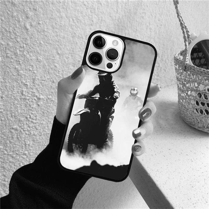 Funda motocross vista trasera con diseño deportivo