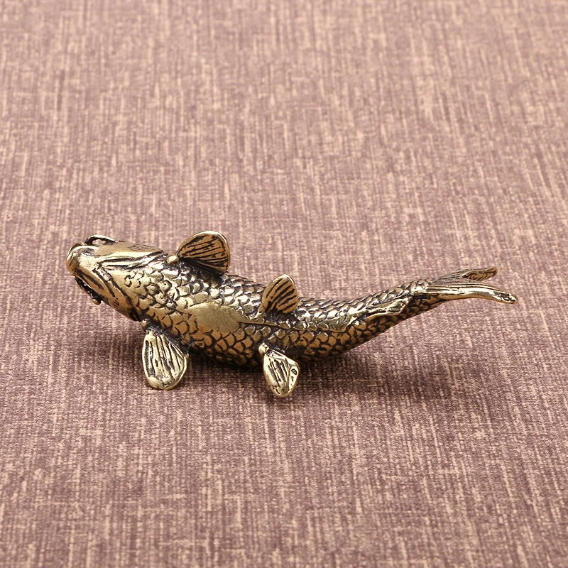 Estatua de pez de latón macizo, modelo en miniatura, simulación de carpa, té, mascota, Feng Shui antiguo, adornos de escritorio, accesorios de decoración del hogar - imagen 4