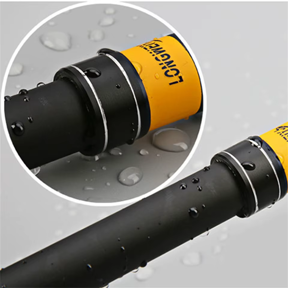 Diseño duradero y resistente a la intemperie para uso versátil al aire libre