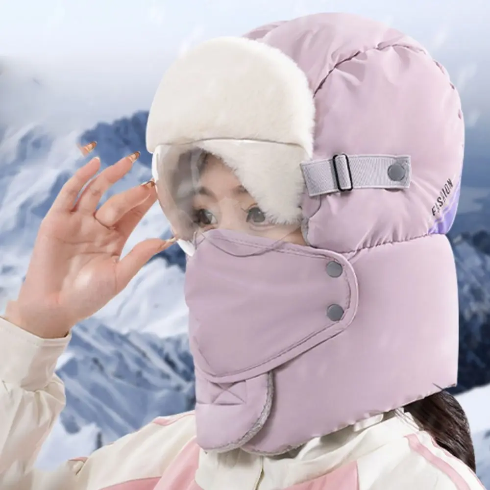 Manténgase cálido y elegante con este acogedor sombrero de invierno