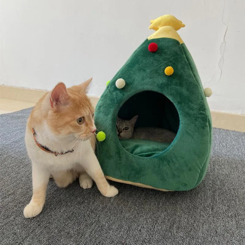 Casa árbol de Navidad para gatos – Refugio cálido con cama de invierno