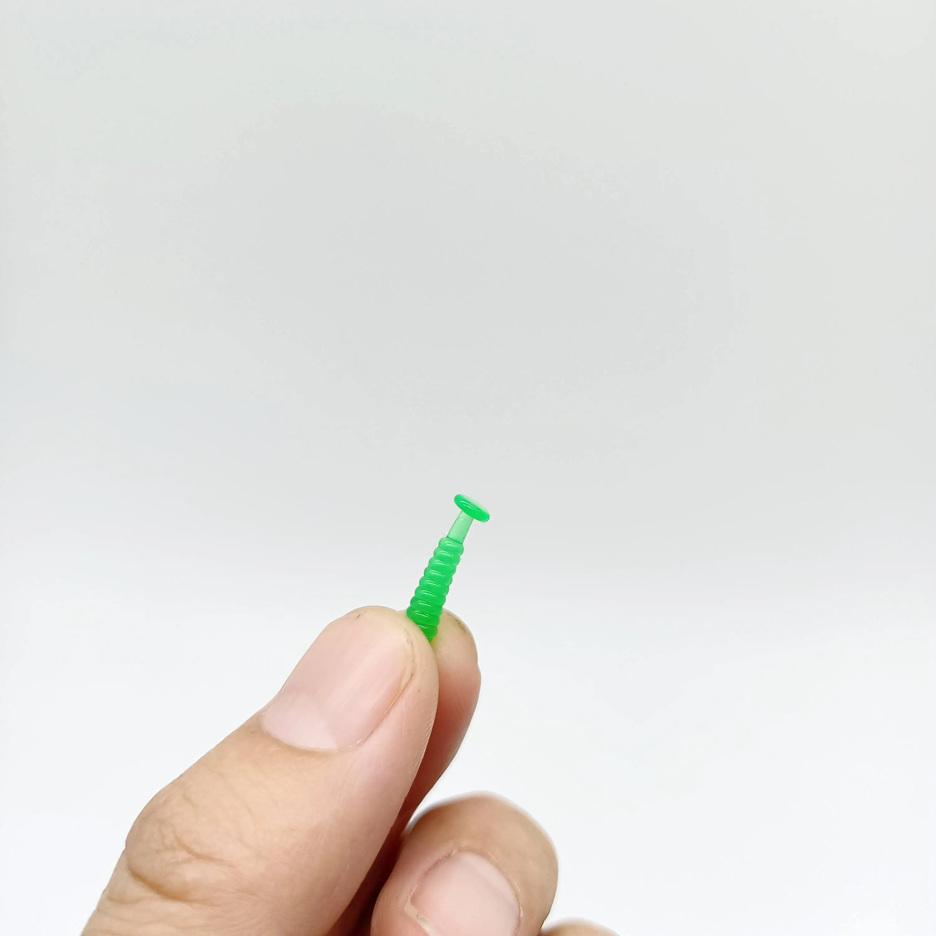 DUODUOYU 100 Uds Mini señuelo suave señuelo de pesca 10mm/15mm pequeño pvc cola en T cebo de silicona Isca Artificial wobbler aparejos de pesca - imagen 4