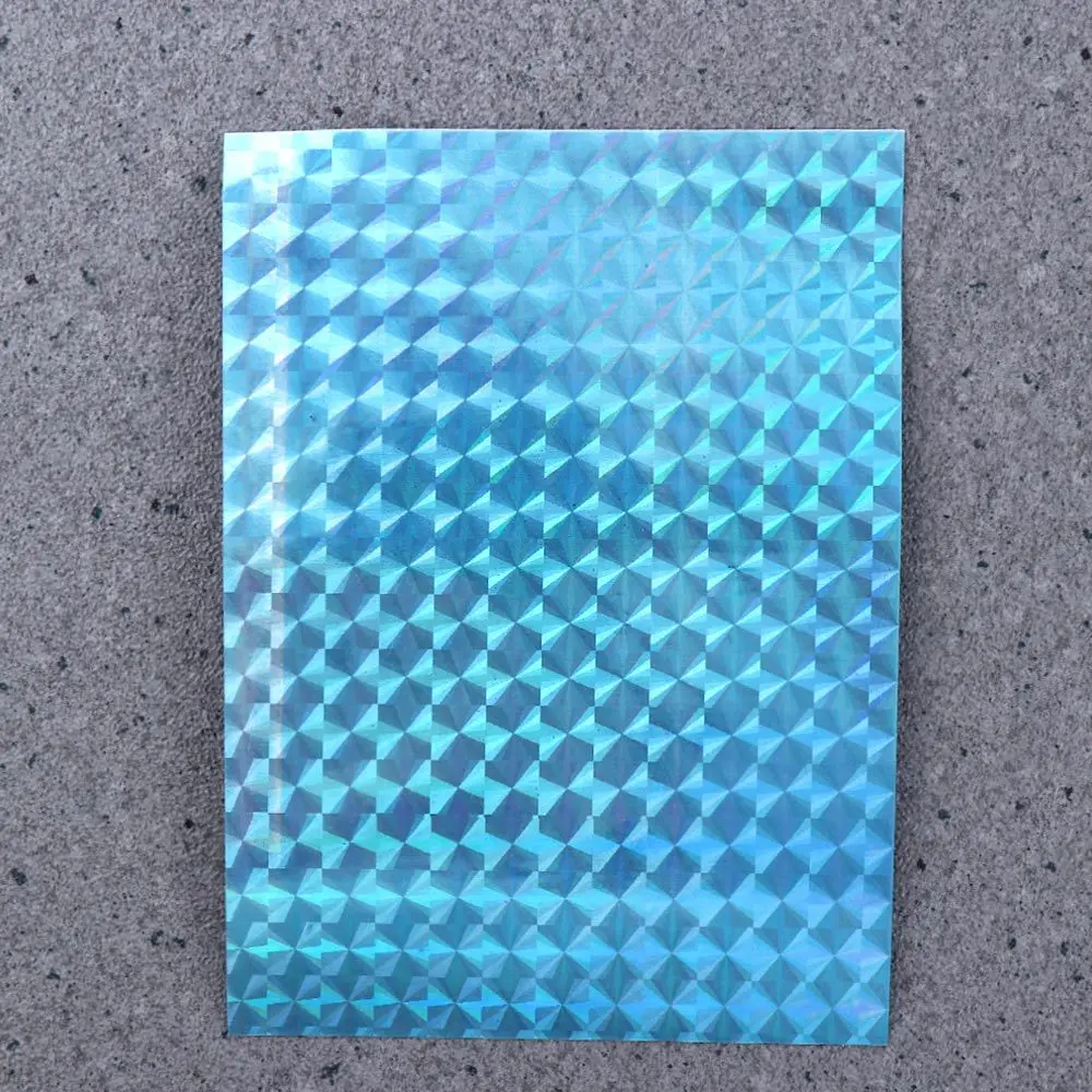 Un patrón geométrico azul reflectante vibrante
