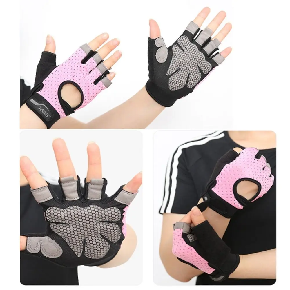 Mejorar el agarre y la comodidad con estos guantes elegantes y funcionales sin dedos