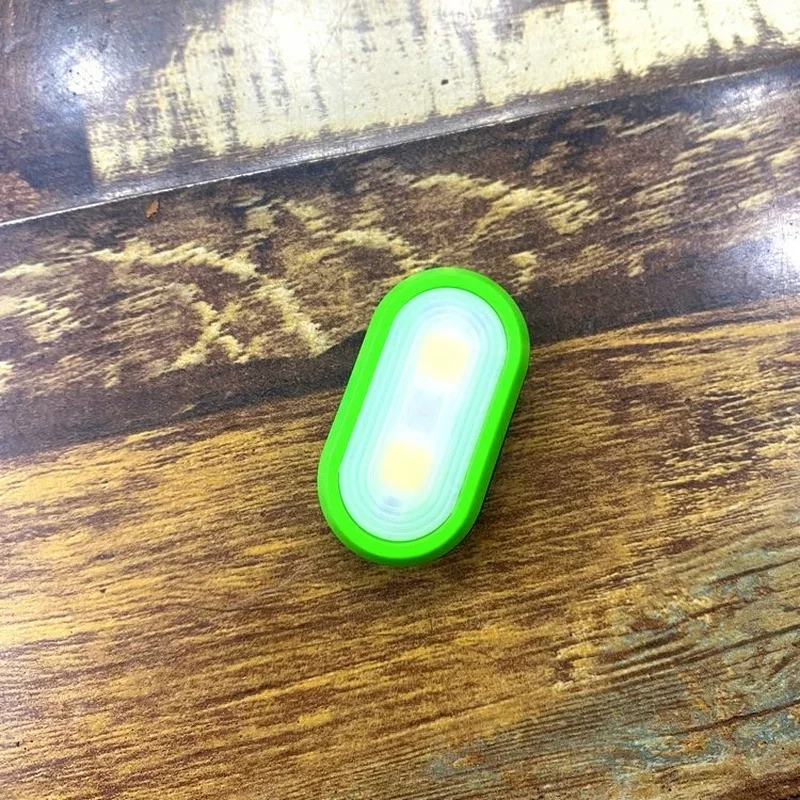 Mini llavero LED portátil, linterna, llavero, antorcha con mosquetón para acampar al aire libre, senderismo, pesca - imagen 5