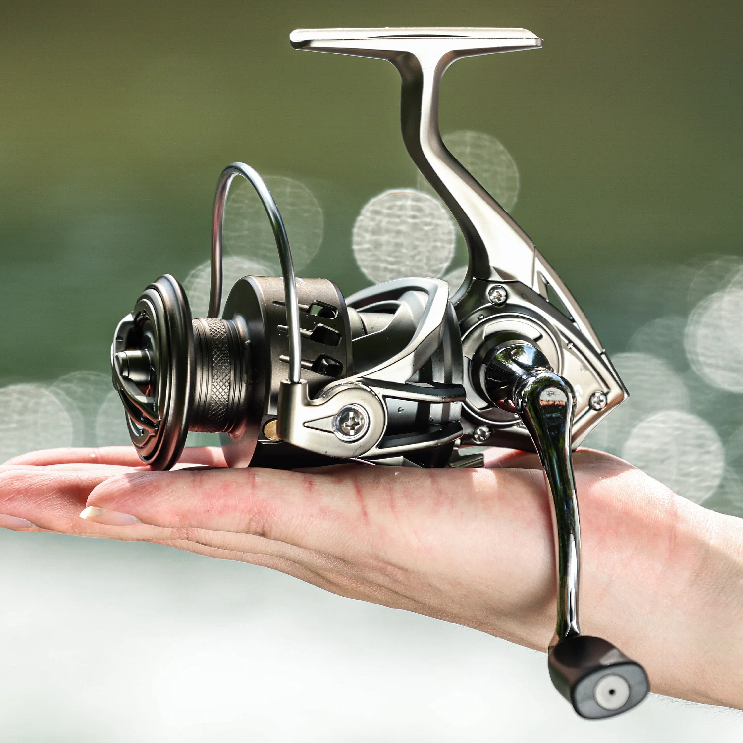 Carrete de pesca giratorio Sougayilang 1000-4000, carrete de aleación de aluminio, relación de engranaje 5,2: 1, arrastre máximo de 18kg, carpa y lubina para pesca en agua dulce - imagen 5