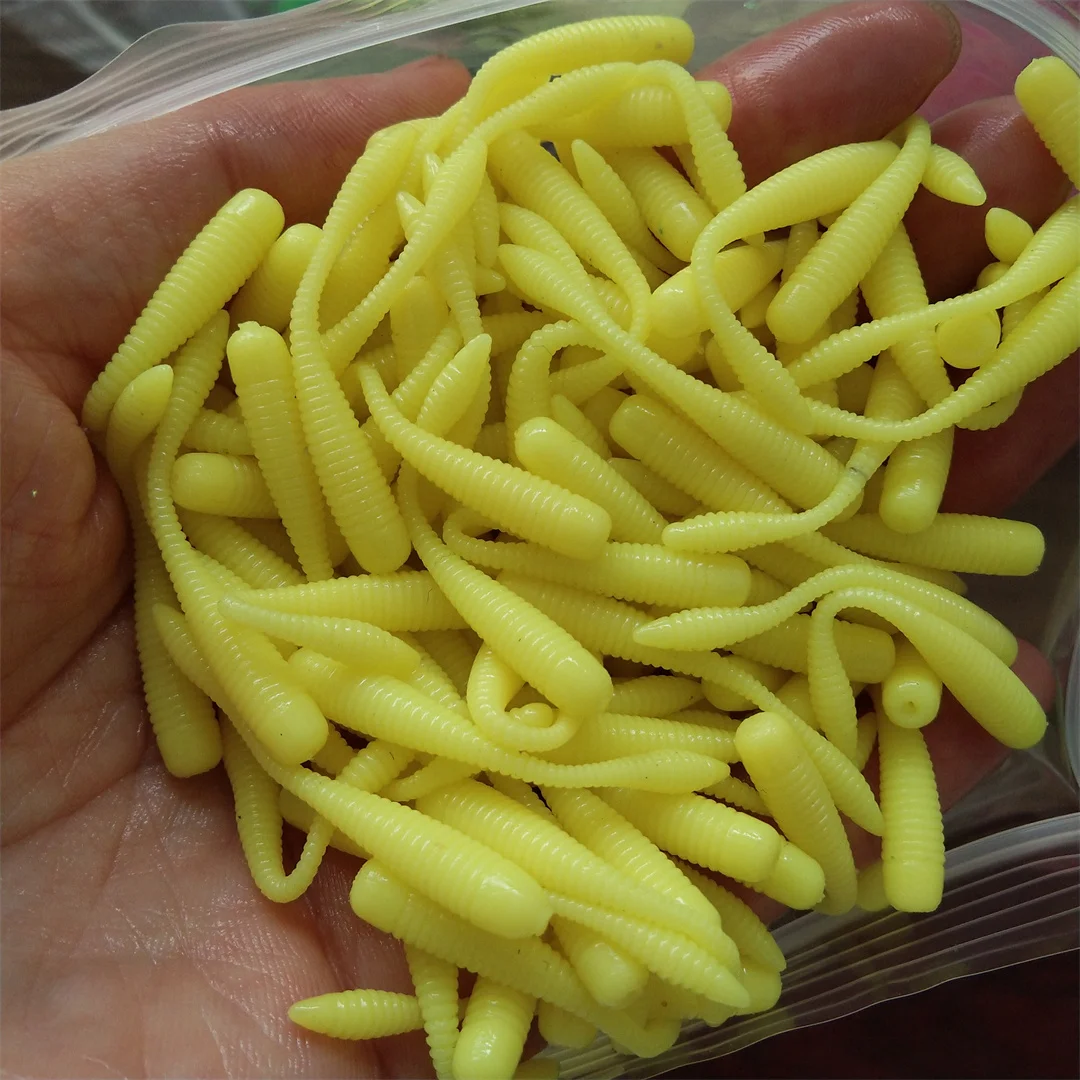 100 Uds 38mm Mini juego de Señuelos de Pesca de raíz Swimbait TPE cebo suave cola de aguja Micro gusano corriente biónica cebos de renacuajo - imagen 3