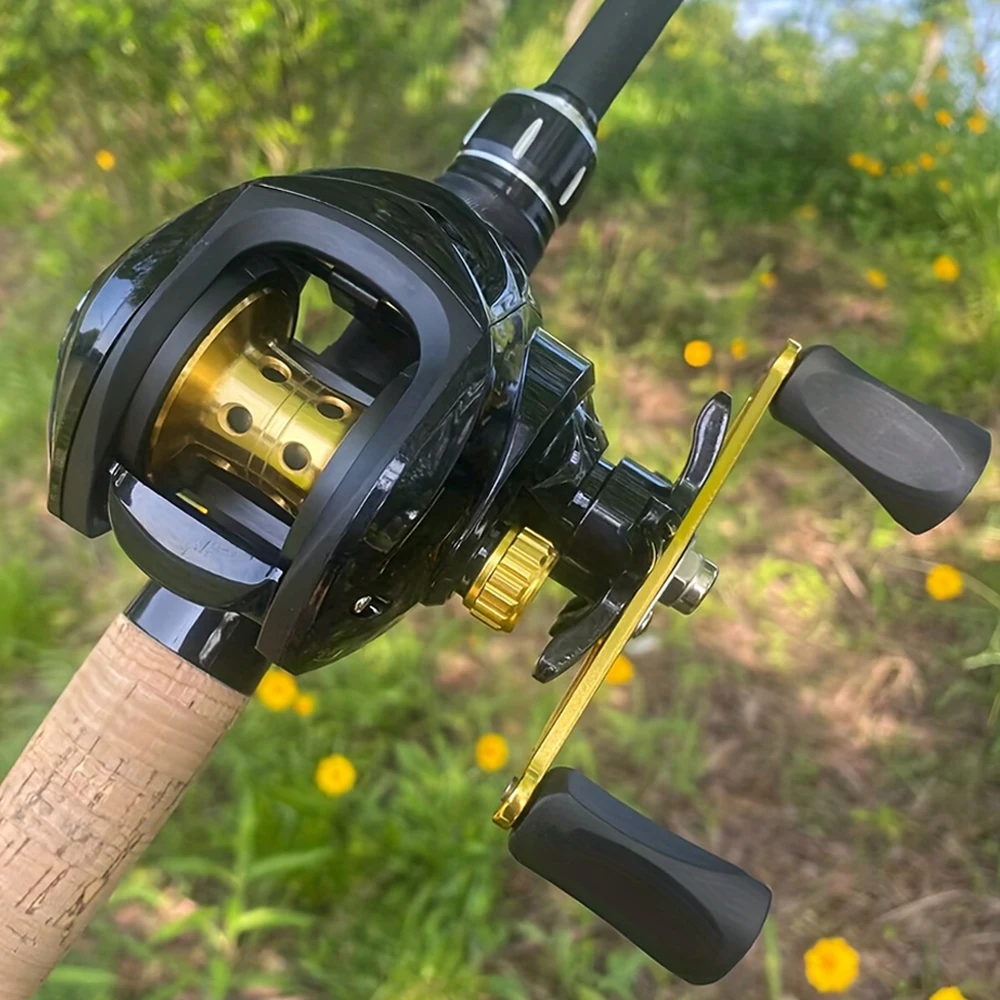 Carrete de pesca Baitcasting con marco de carbono ultraligero, arrastre máximo de 10KG, relación de engranaje 7,2: 1 con sistema de freno magnético, carrete profundo de Metal - imagen 5