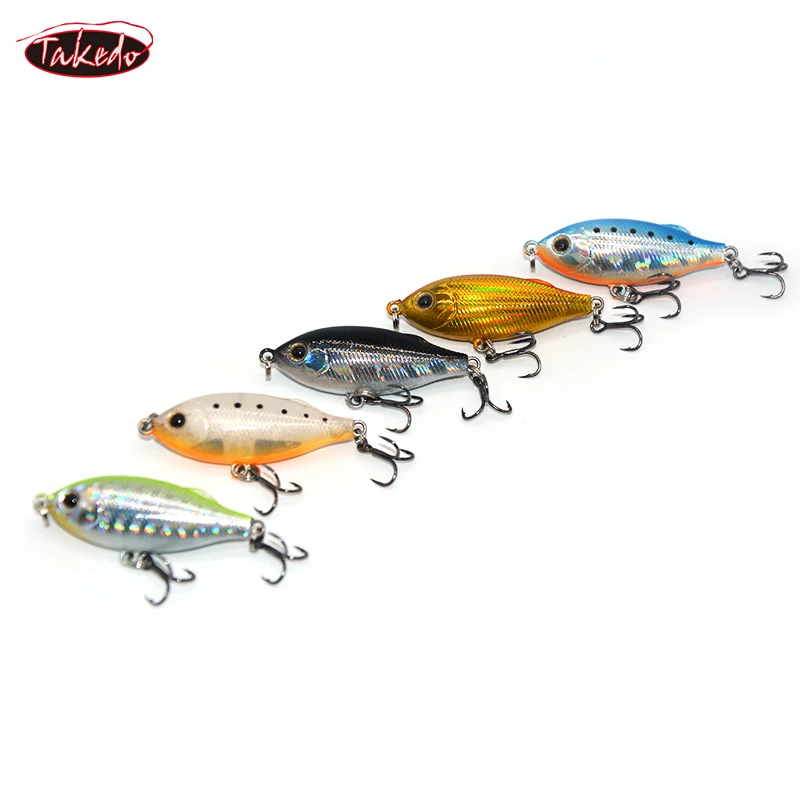 TAKEDO Wobbler 45mm 4g – Señuelo para lubina con anzuelos triples - imagen 2