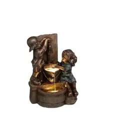 Adornos de jardín retro con figuras de niño y niña jugando en el agua