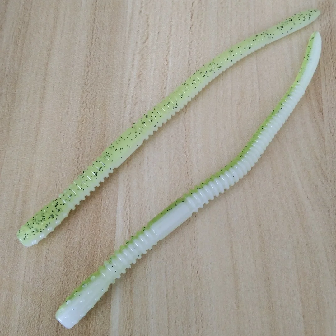 20 piezas 13cm/3,6g 10cm/1,8g hilo de señuelo de pesca de cola suave mezcla de colores señuelo suave de silicona olor a pescado Señuelos de pesca artificiales - imagen 2