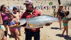 AOCLU Jerkbait con sonajero – Anzuelos triples japoneses