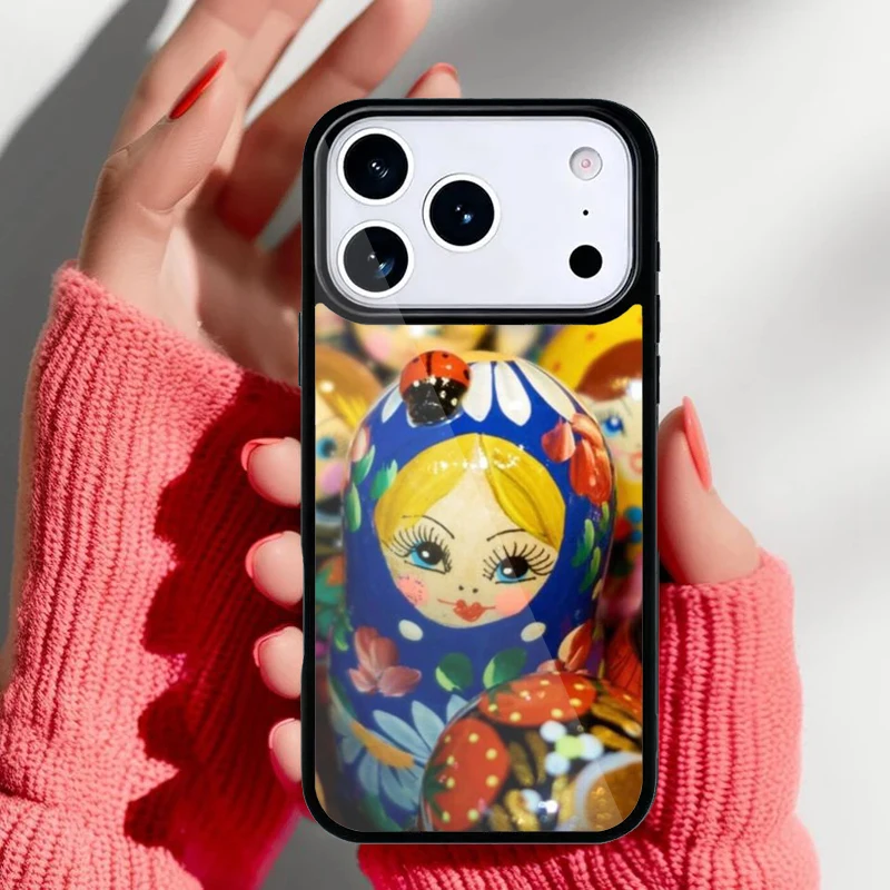 Funda Matryoshka en distintas perspectivas